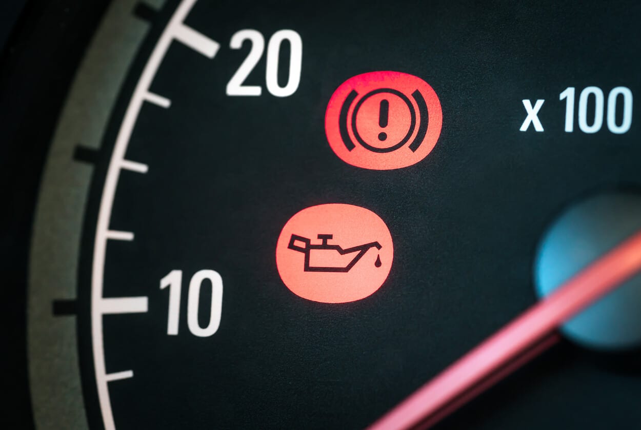 Why Is My Low Oil Pressure Warning Light On | Sun Auto Service