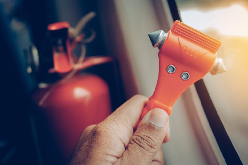 Hammer tool to break car window